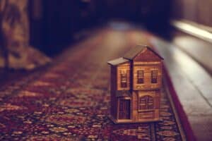 Photo "Why the Petite Amélie Dollhouse Is a Wonderful Addition to the Play Corner"